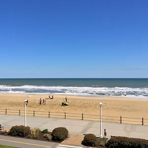 Motel Ocean's 24
